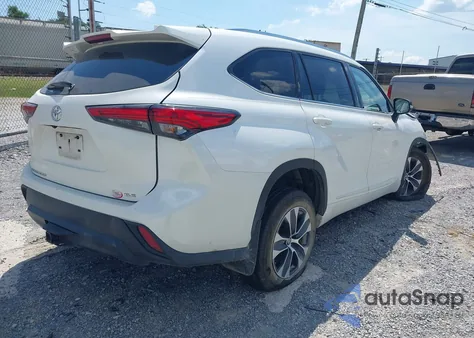 2021 Toyota Highlander Xle from USA, damaged, VIN 5TDGZRAH1MS042208